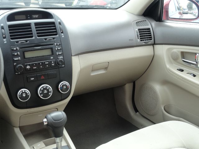 Kia Spectra 2008 photo 6