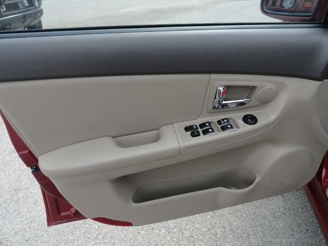 Kia Spectra 2008 photo 7