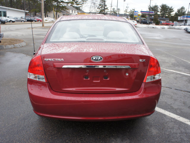 Kia Spectra 2008 photo 3