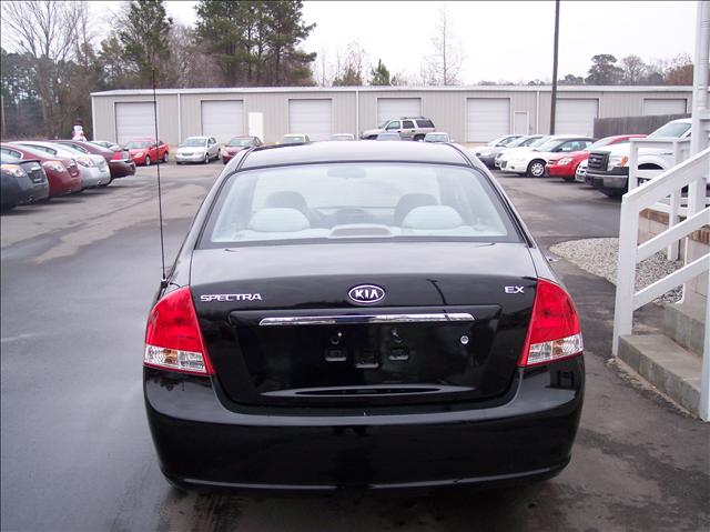 Kia Spectra 2008 photo 2