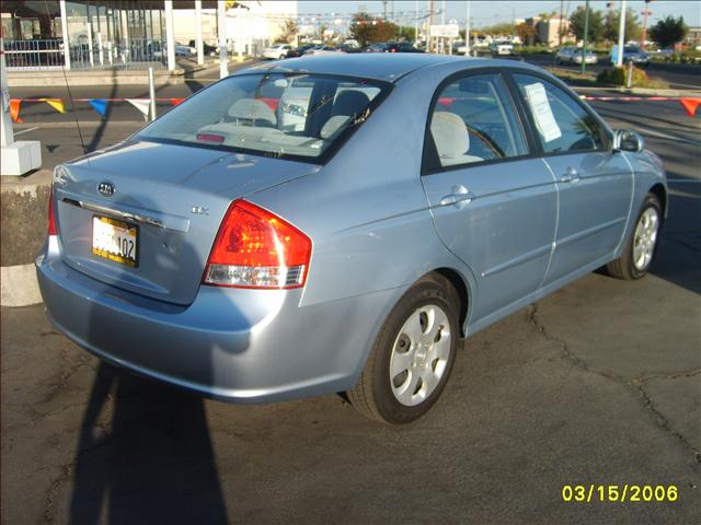 Kia Spectra 2008 photo 2