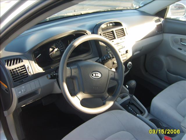 Kia Spectra 2008 photo 4