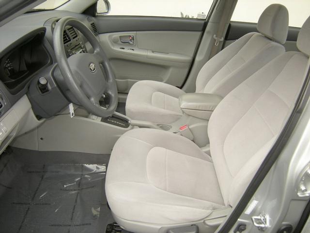 Kia Spectra 2008 photo 2