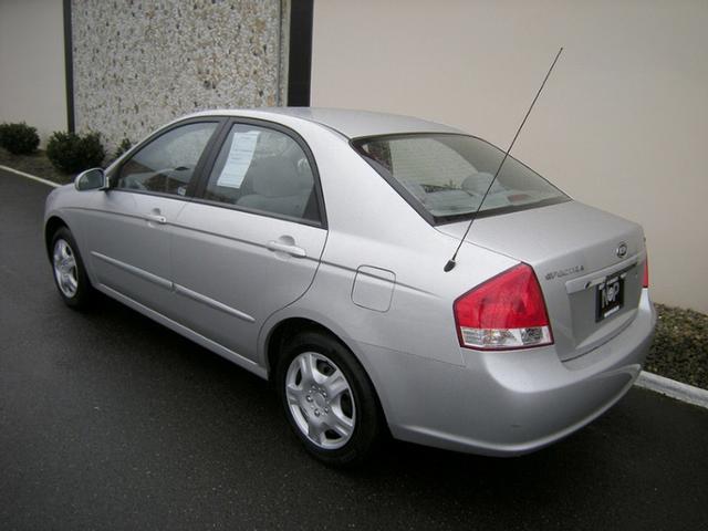 Kia Spectra 2008 photo 4