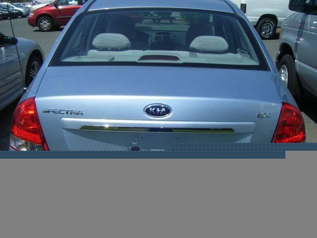 Kia Spectra 2008 photo 3