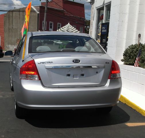 Kia Spectra 2009 photo 4