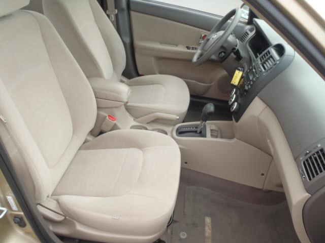 Kia Spectra 2009 photo 4