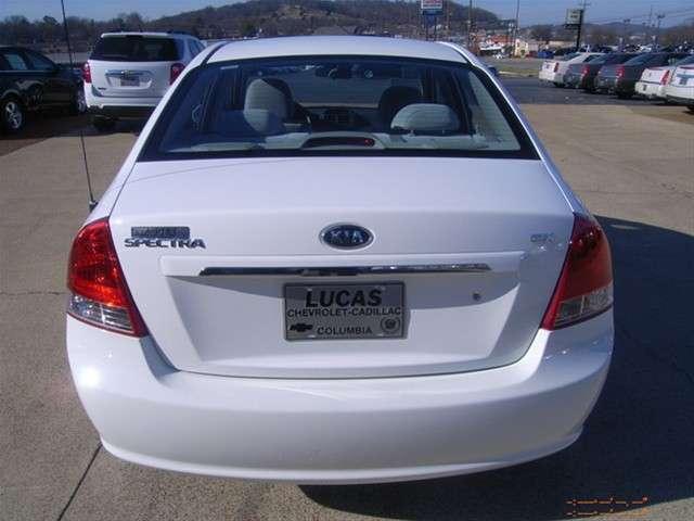 Kia Spectra 2009 photo 3