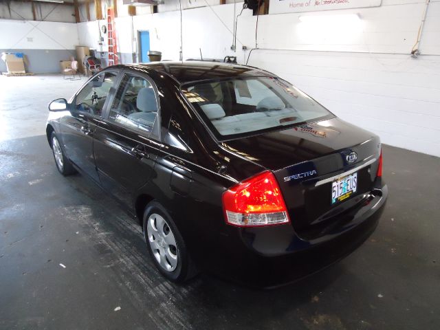 Kia Spectra 2009 photo 2