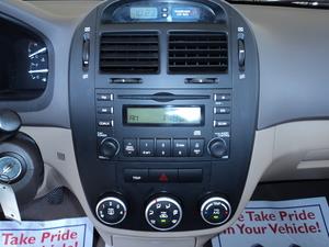 Kia Spectra 2009 photo 17