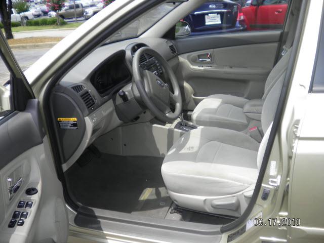 Kia Spectra 2009 photo 4