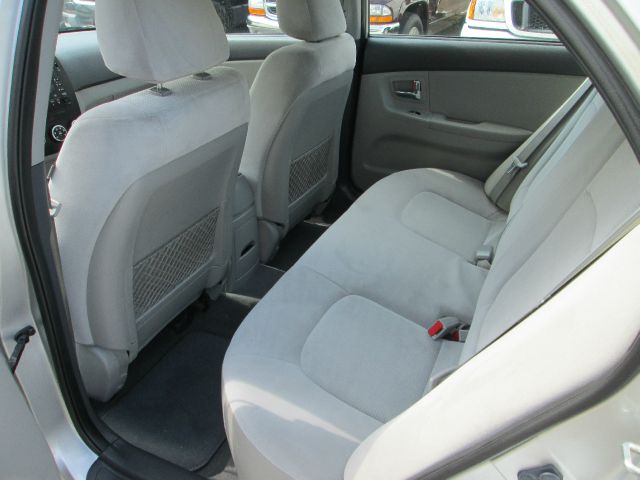 Kia Spectra 2009 photo 4