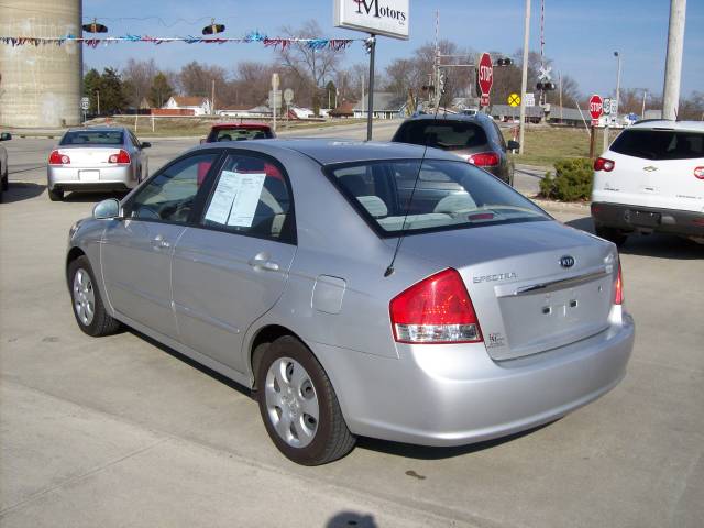 Kia Spectra 2009 photo 2