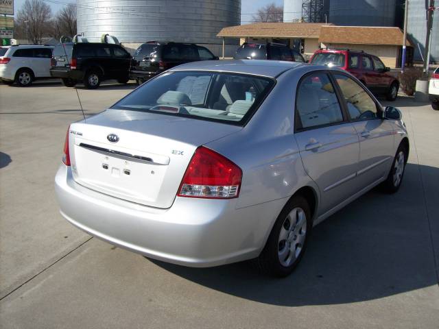 Kia Spectra 2009 photo 3