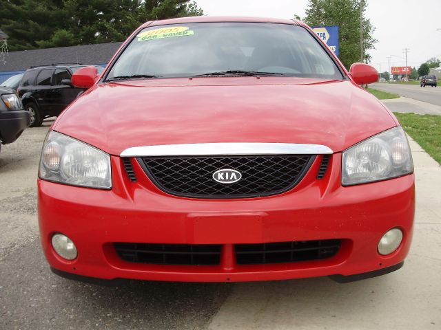 Kia Spectra5 2005 photo 2