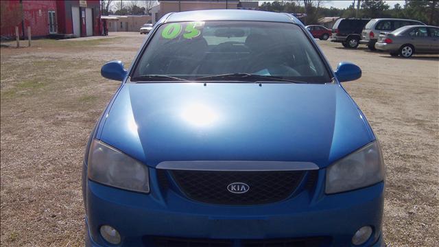 Kia Spectra5 2005 photo 3