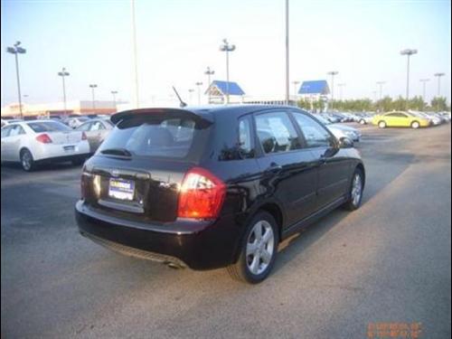 Kia Spectra5 2008 photo 2