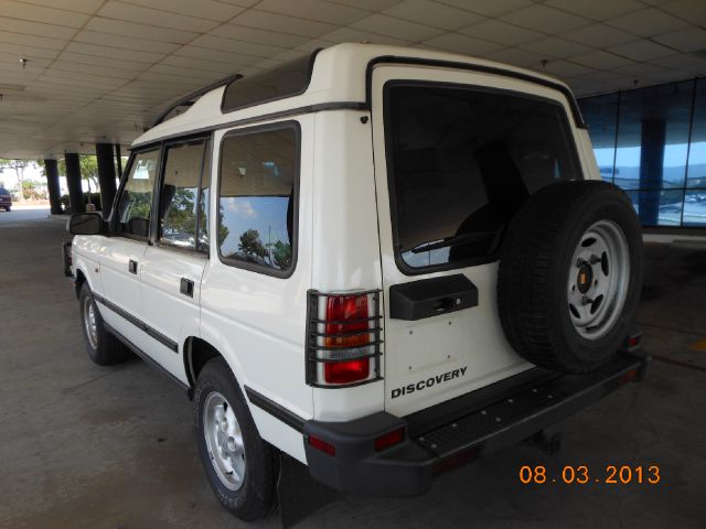 Land Rover Discovery 1999 photo 2