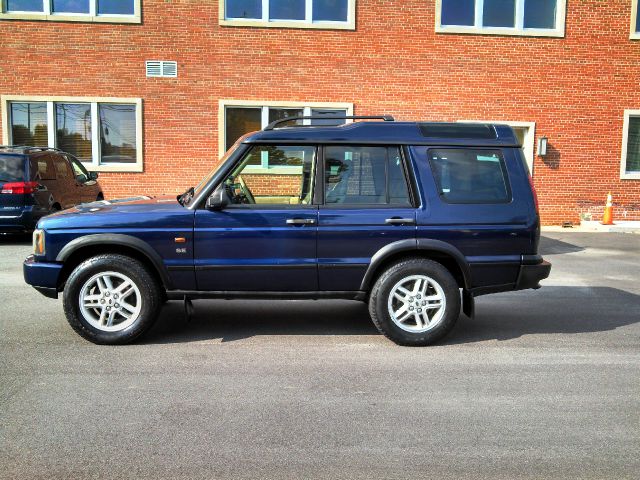 Land Rover Discovery 2003 photo 3