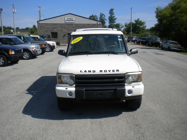 Land Rover Discovery 2003 photo 2