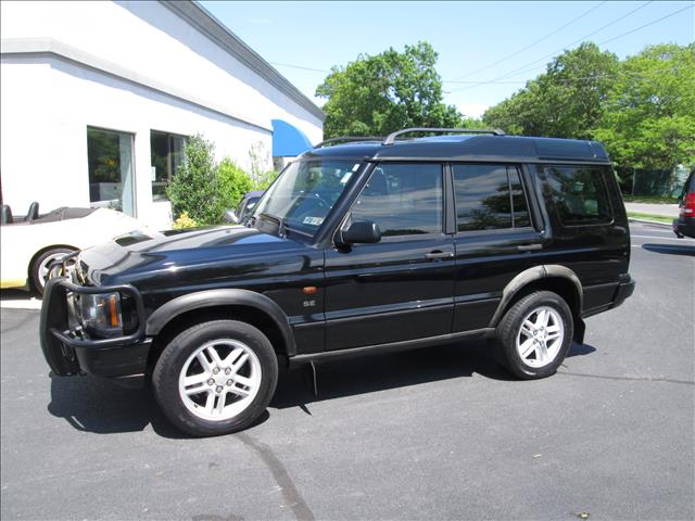 Land Rover Discovery SE SUV