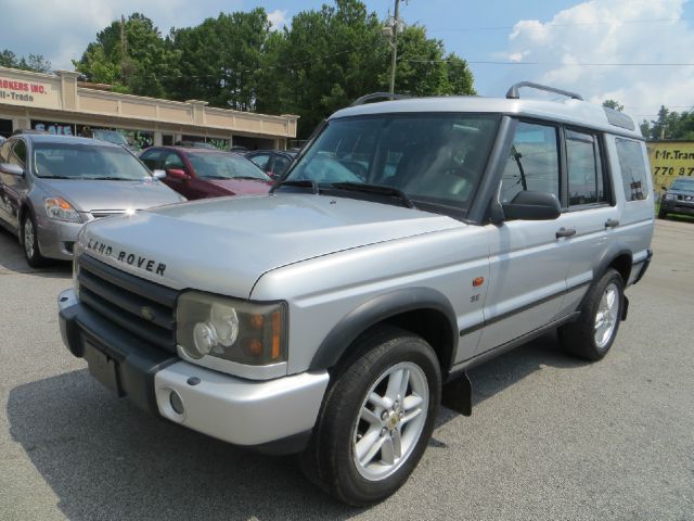 Land Rover Discovery 2003 photo 3