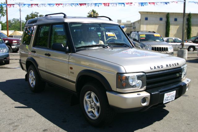 Land Rover Discovery 2003 photo 1