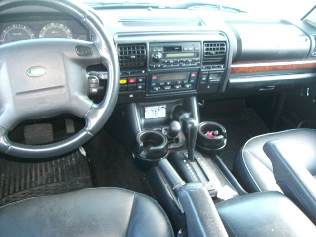 Land Rover Discovery 2003 photo 1