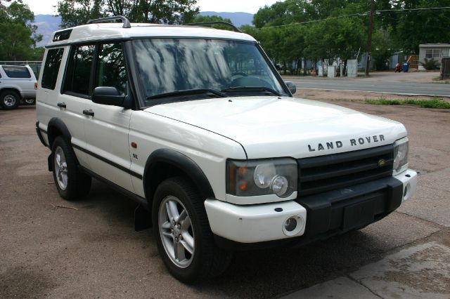 Land Rover Discovery 2003 photo 3