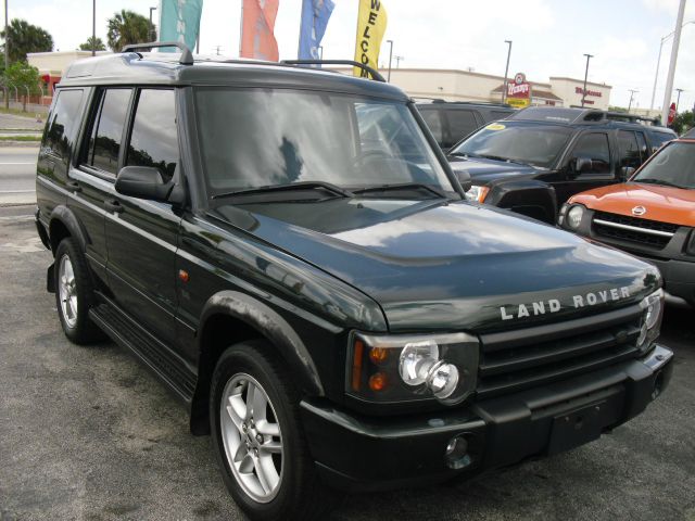 Land Rover Discovery 2003 photo 3