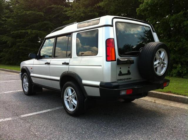 Land Rover Discovery 2003 photo 1