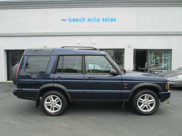 Land Rover Discovery SE SUV