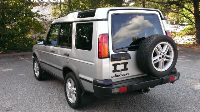 Land Rover Discovery 2003 photo 1