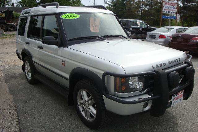 Land Rover Discovery 2004 photo 5