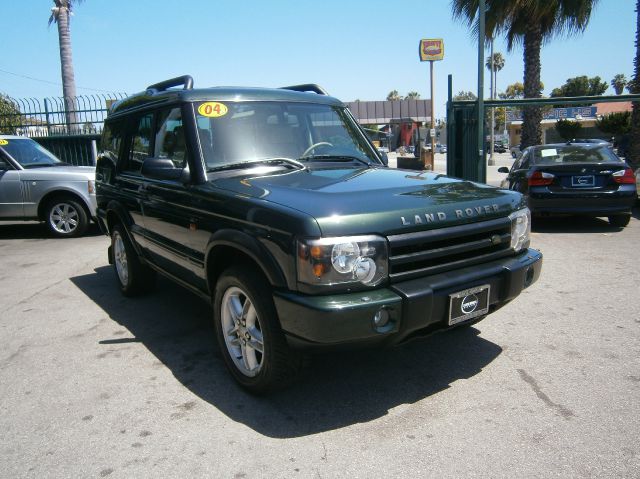 Land Rover Discovery 2004 photo 3