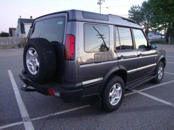 Land Rover Discovery 2004 photo 3