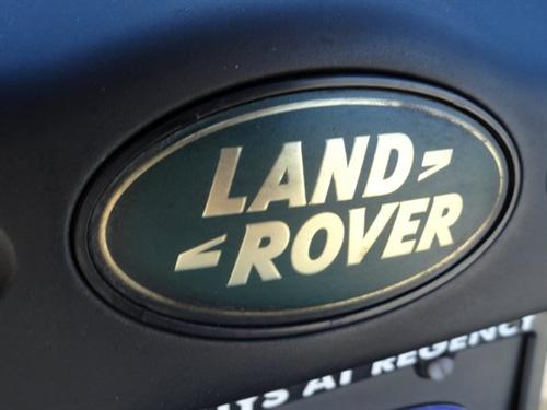 Land Rover Discovery 2004 photo 2