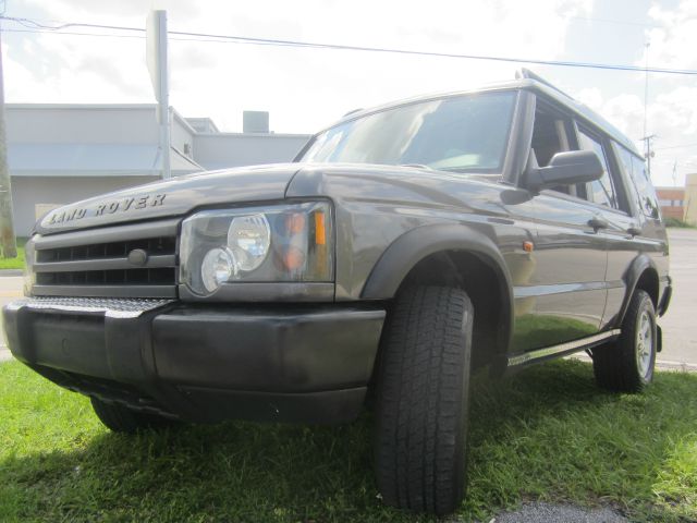 Land Rover Discovery XR SUV