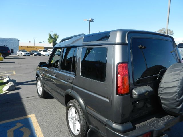 Land Rover Discovery 2004 photo 15