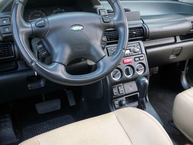 Land Rover Freelander 2003 photo 8