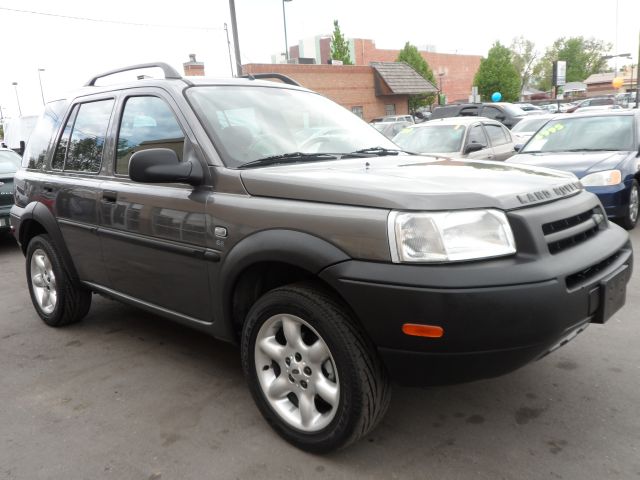 Land Rover Freelander 2003 photo 2