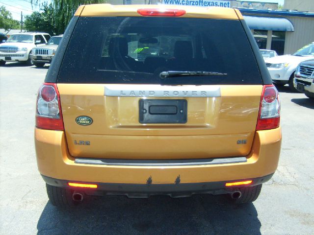 Land Rover LR2 2008 photo 1