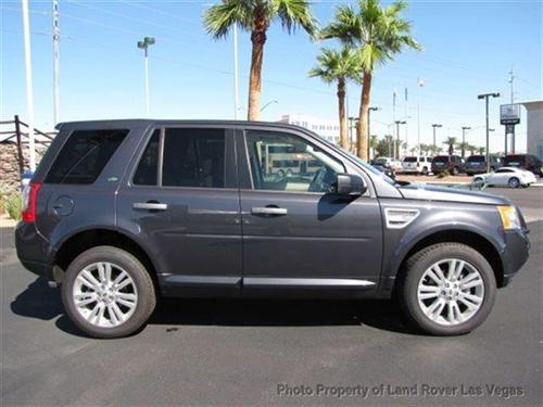 Land Rover LR2 2010 photo 4