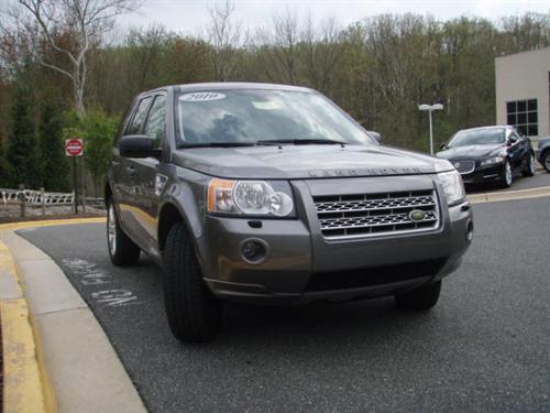 Land Rover LR2 2010 photo 3