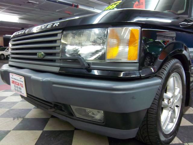 Land Rover Range Rover Base Sport Utility