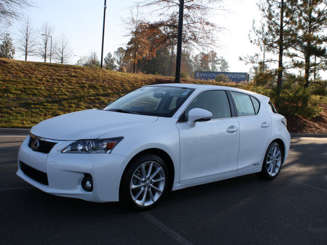 Lexus CT 200h Base Unspecified