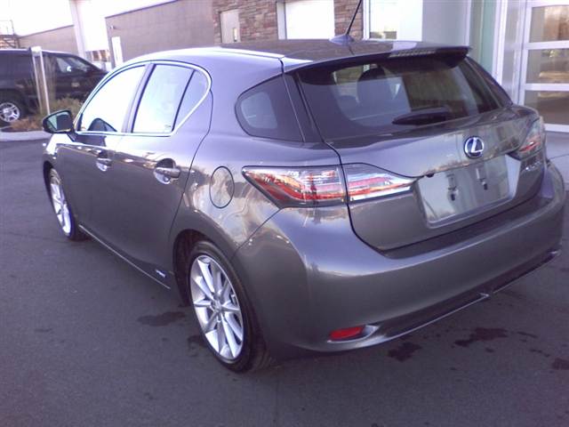 Lexus CT 200h 2012 photo 2