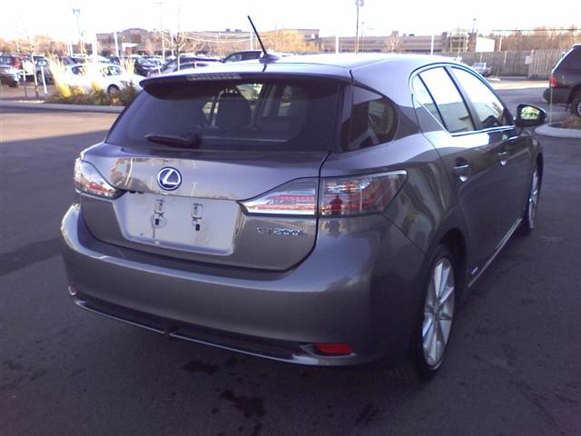 Lexus CT 200h 2012 photo 4