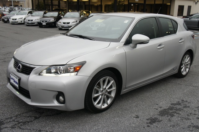 Lexus CT 200h Base Unspecified