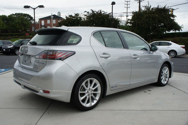 Lexus CT 200h 2012 photo 4